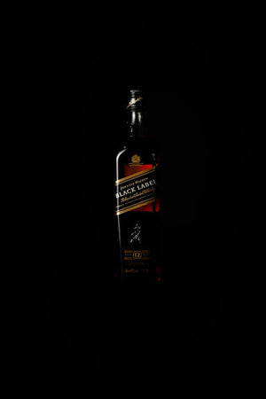 Johnnie Walker Black Label Blended Scotch Whisky 700ml-Heritage Wine Store Perth CBD Bottleshop
